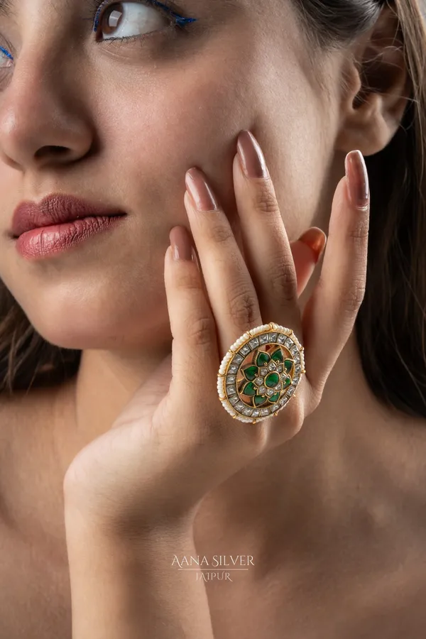 Swarna_Emerald_Kundan_Ring