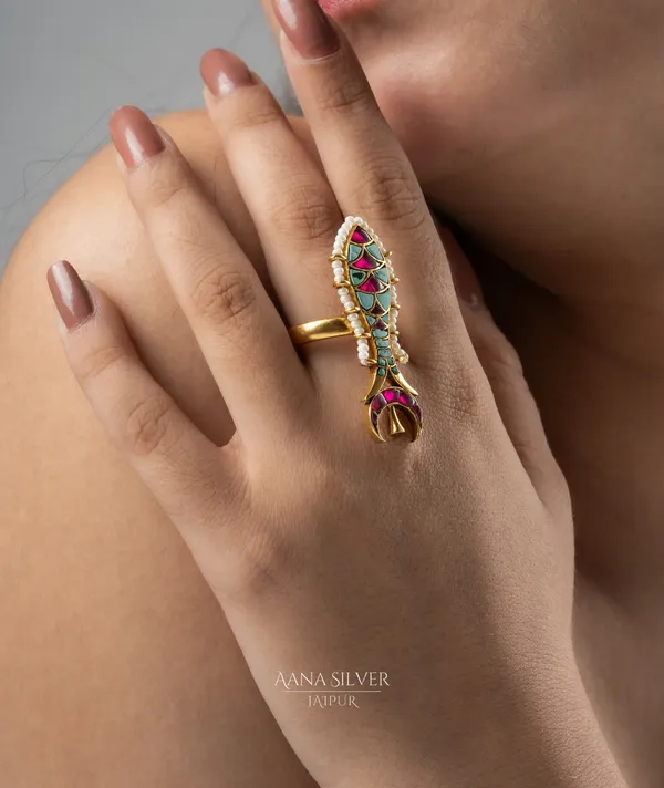 Swarna_Turquoise_Ruby_Fish_Kundan_Ring
