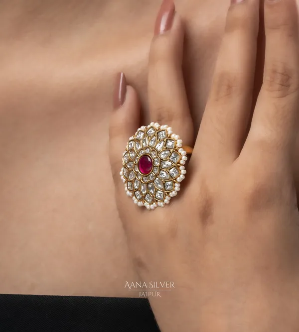 Swarna_Royal_Traditional_Ruby_Kundan_Ring