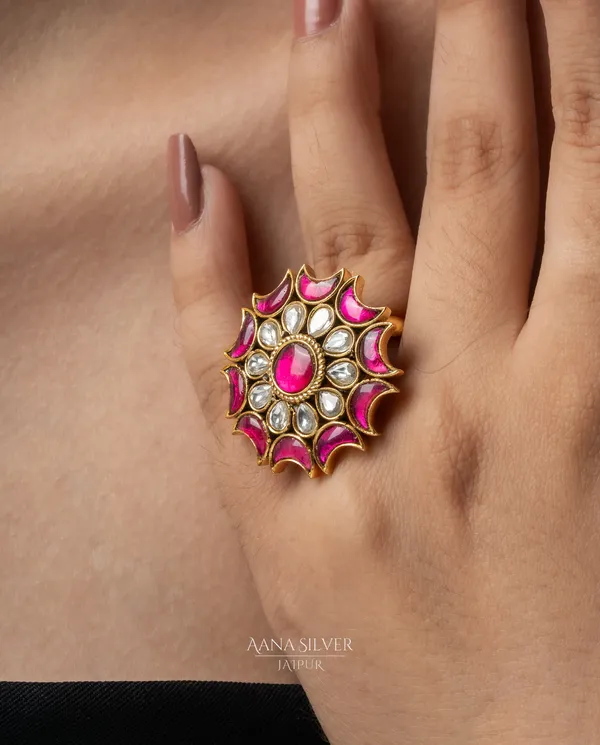 Swarna_Crescent_Moon_Ruby_Quartz_Kundan_Ring