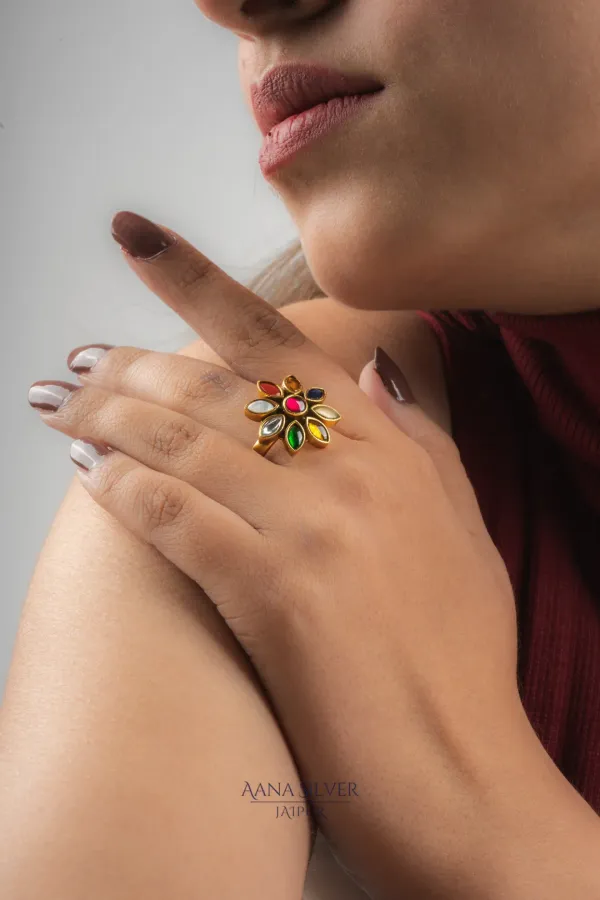 Swarna_Navratan_Kundan_Ring