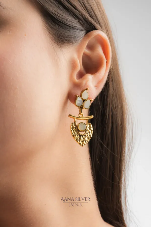 Swarna_Hammered_Kundan_Earrings