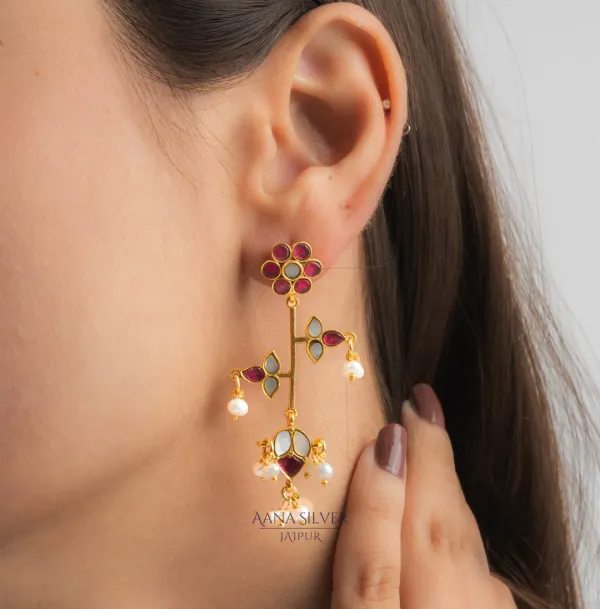 Swarna_Leaves_Flower_Kundan_Earrings