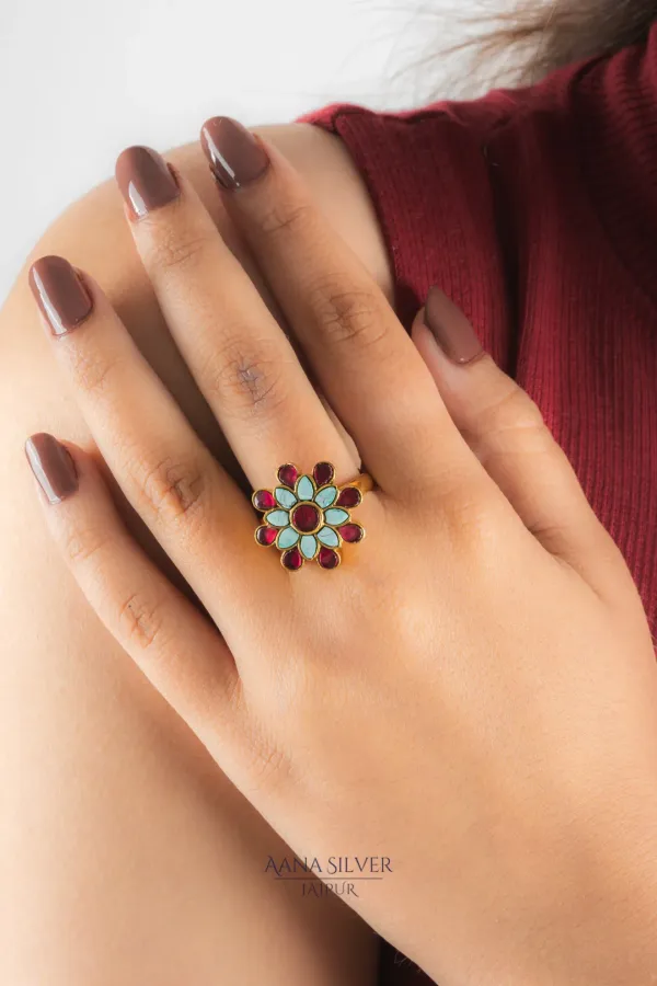 Swarna_Embossed_Ruby_Kundan_Ring