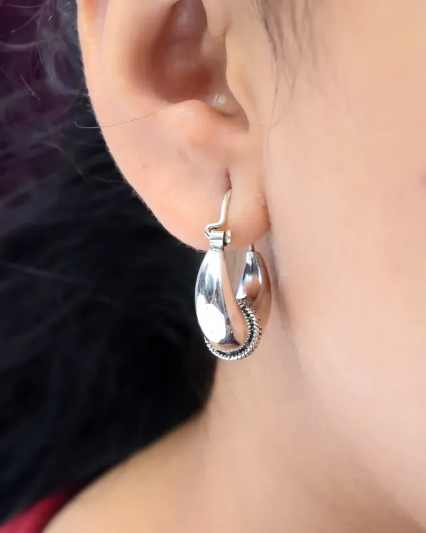 Sterling_Silver_Bali_Earrings