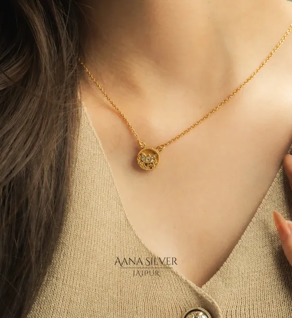 Swarna_Jarkan_Lotus_Necklace_Set