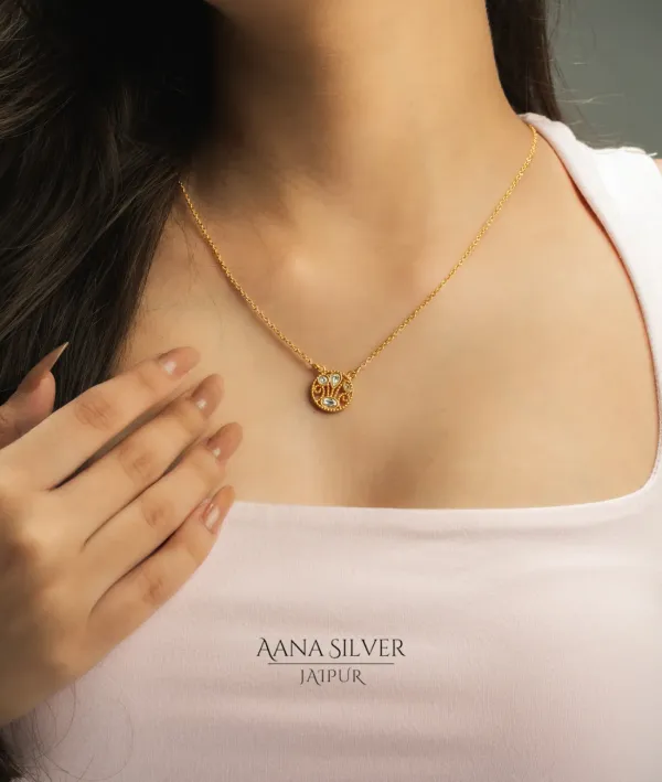 Swarna_Intricate_Zircon_Necklace_Set