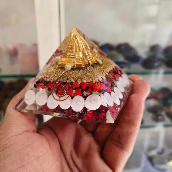 LAXMI_YANTRA_PYRAMID_