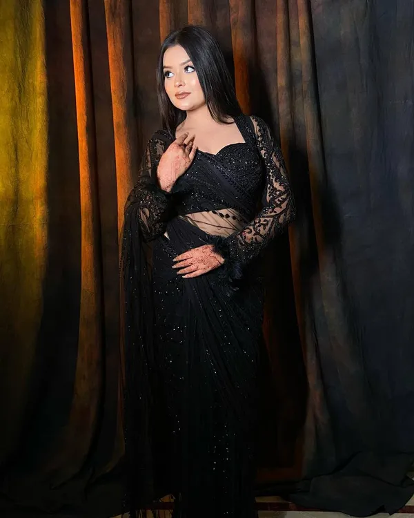 Looking_Some_One_For_Black_Color_Beautiful_Designer_Saree_On_Soft_Net_Fabric_With_Thread_&_Sequence_Work