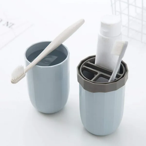 Portable_Capsule_Shape_Travel_Toothbrush,_Toothpaste,_Toiletry_and_Cosmetic_Holder_Case_(1Pc)