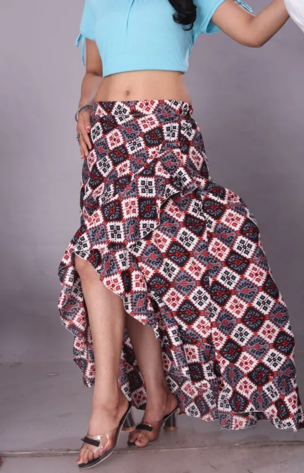 Black_Crepe_Designer_Skirt_For_Women