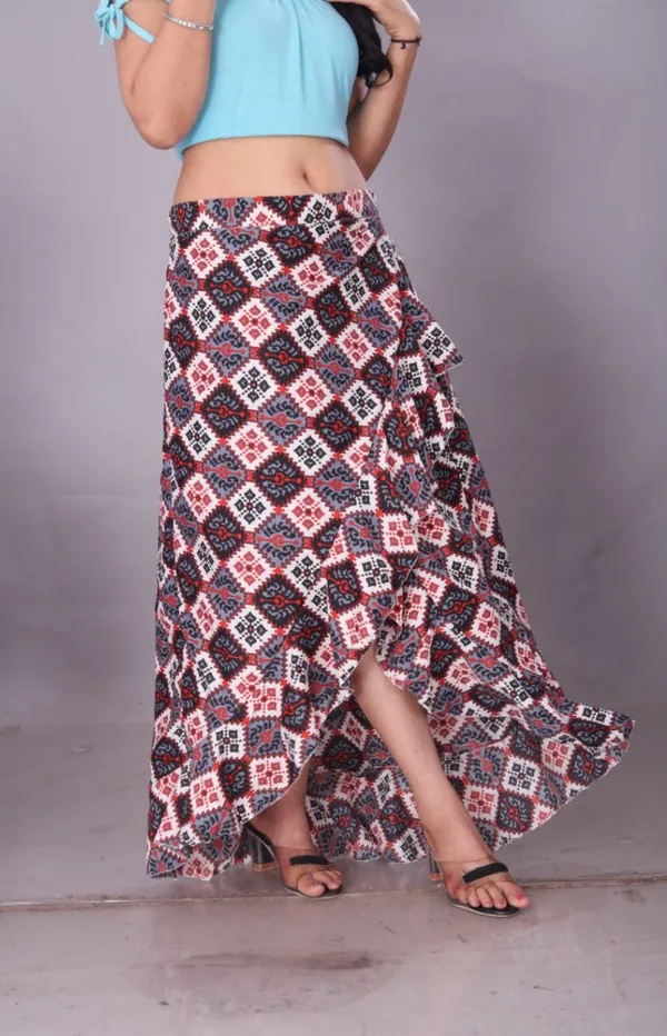 Black_Crepe_Designer_Skirt_For_Women