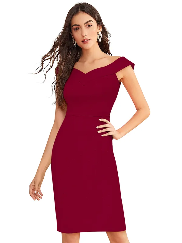 Maroon_Knitting_And_Stretchable_Western_Dress_For_Women
