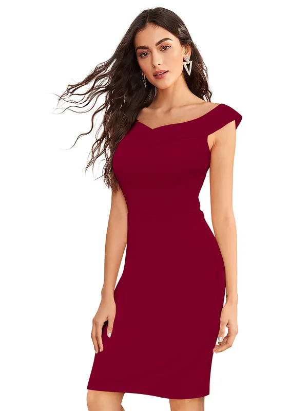 Maroon_Knitting_And_Stretchable_Western_Dress_For_Women