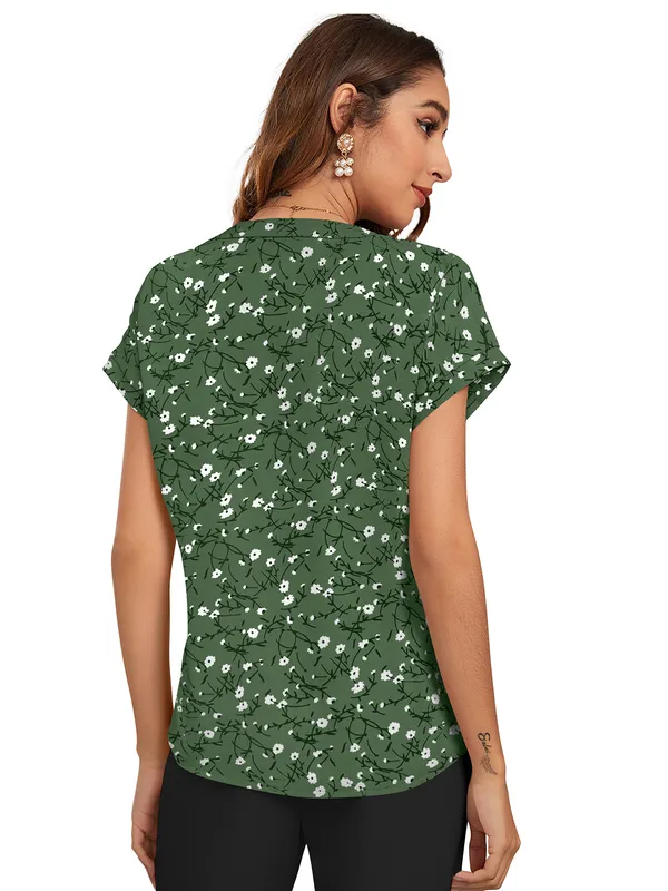 Green_Polyester_Blend_Stylish_Top_For_Women