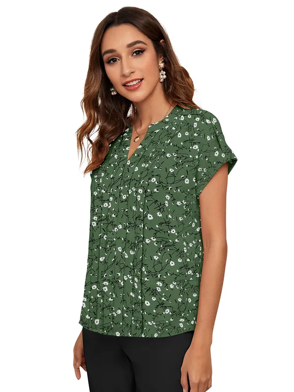 Green_Polyester_Blend_Stylish_Top_For_Women