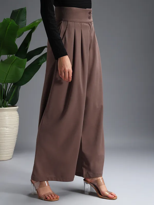 Zastraa_Brown_High_Waist_Darted_Korean_Pants