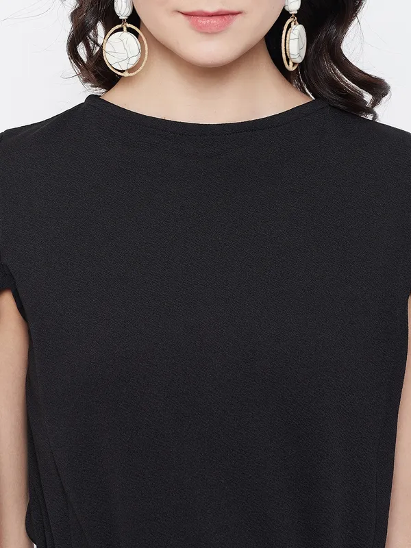Women_Black_Solid_Fit_&_Flare_Dress