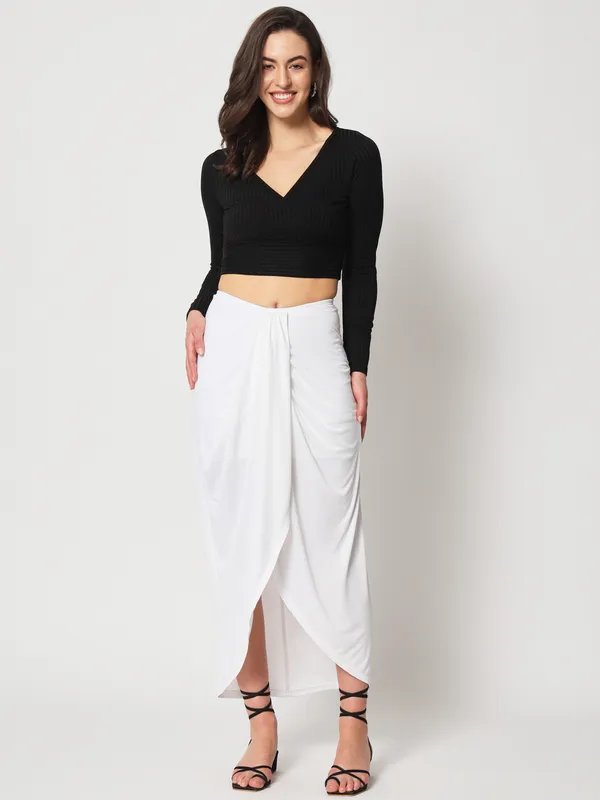 White_Polyester_Skirt_For_Women