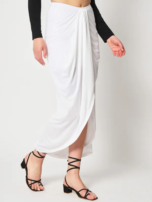 White_Polyester_Skirt_For_Women