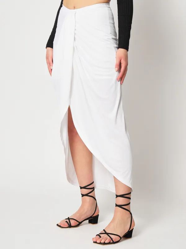 White_Polyester_Skirt_For_Women