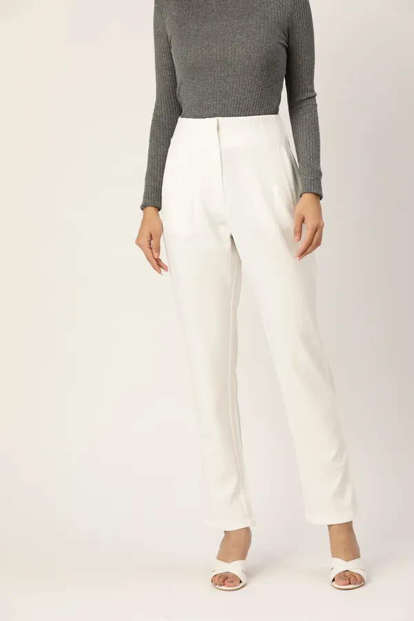 Zastraa_Women_Off_White_Solid_Smart_Slim_Fit_High-Rise_Trousers