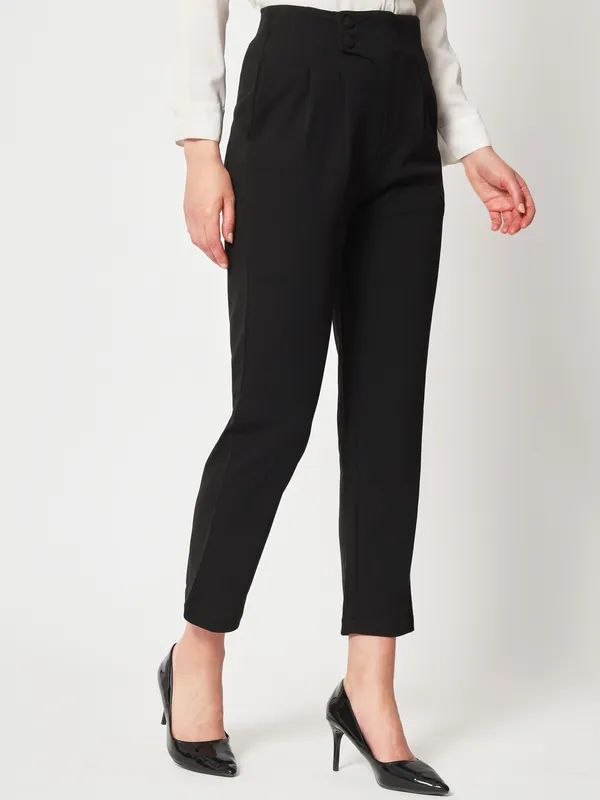 Zastraa_Women_Black_Peg_Leg_Slim_Fit_High-Rise_Pleated_Formal_Trousers