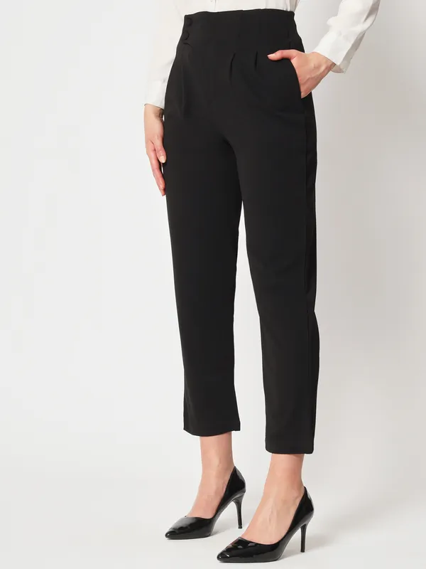 Zastraa_Women_Black_Peg_Leg_Slim_Fit_High-Rise_Pleated_Formal_Trousers