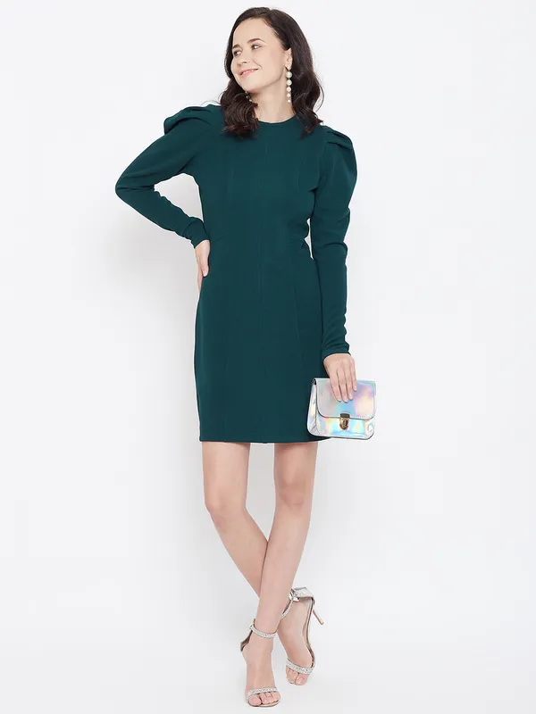 Women_Green_Solid_Sheath_Dress