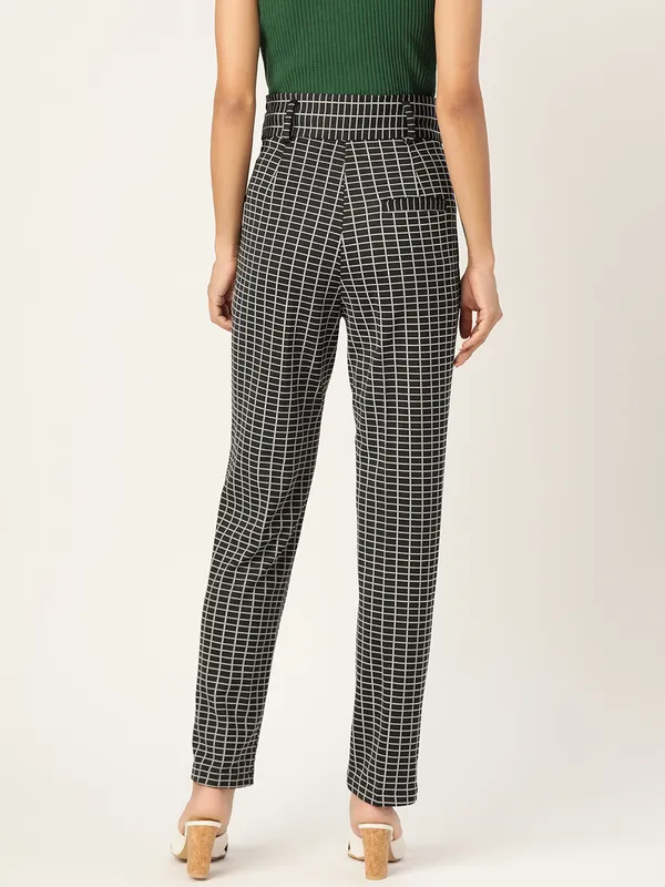 Zastraa_Women_Checked_Smart_Slim_Fit_High-Rise_Trousers
