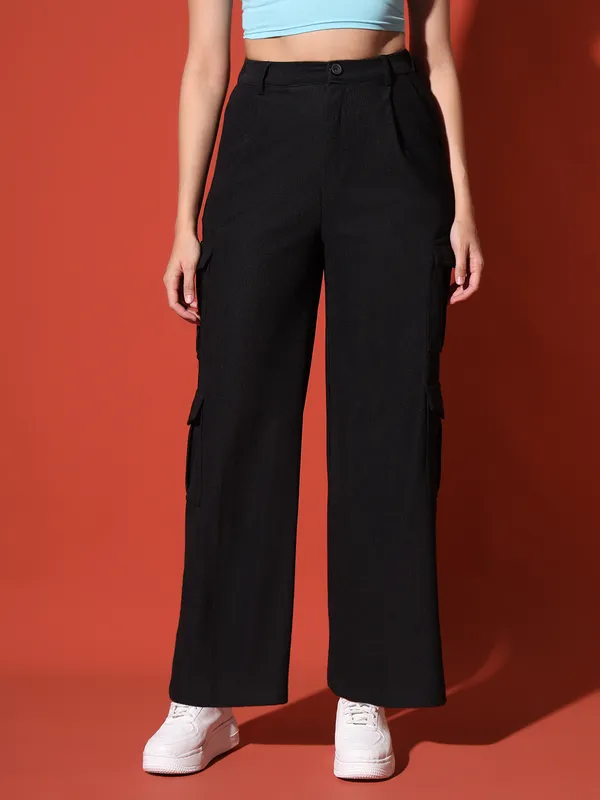Zastraa_Women_Relaxed_High-Rise_Easy_Wash_Trousers