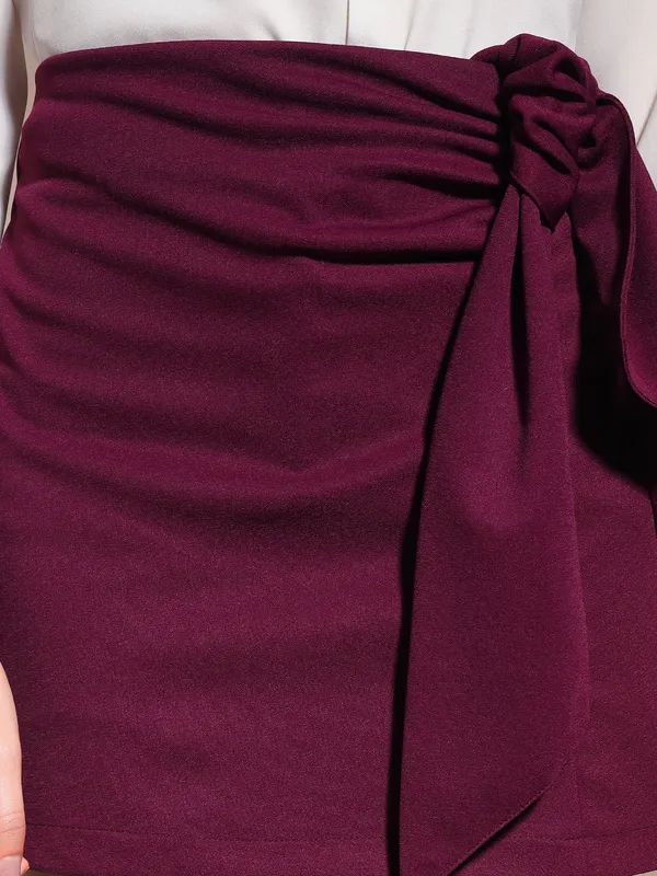 Zastraa_Burgundy_Scuba_Skorts_with_Bow