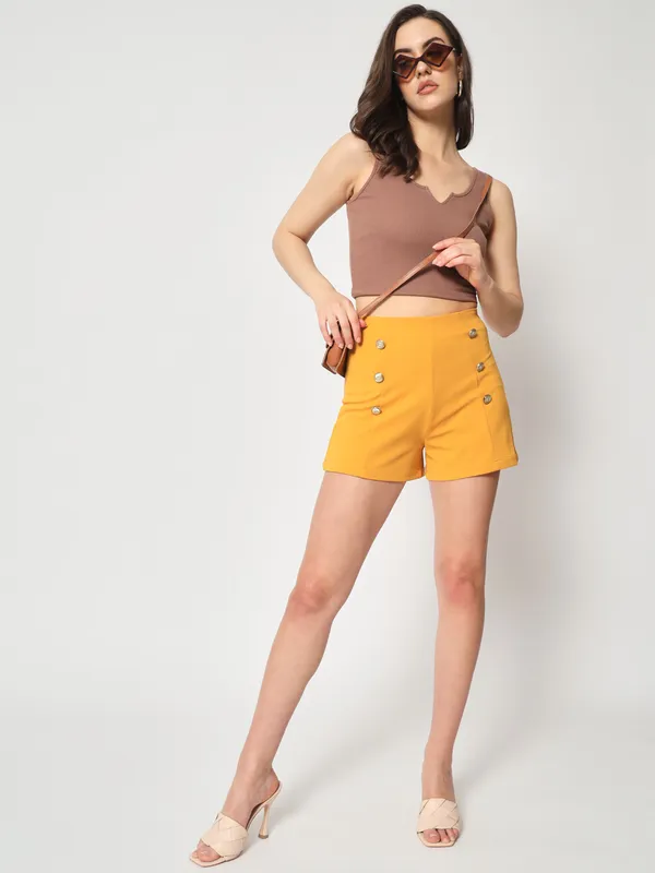 Zastraa_Women_Mustard_Yellow_Slim_Fit_High-Rise_Shorts