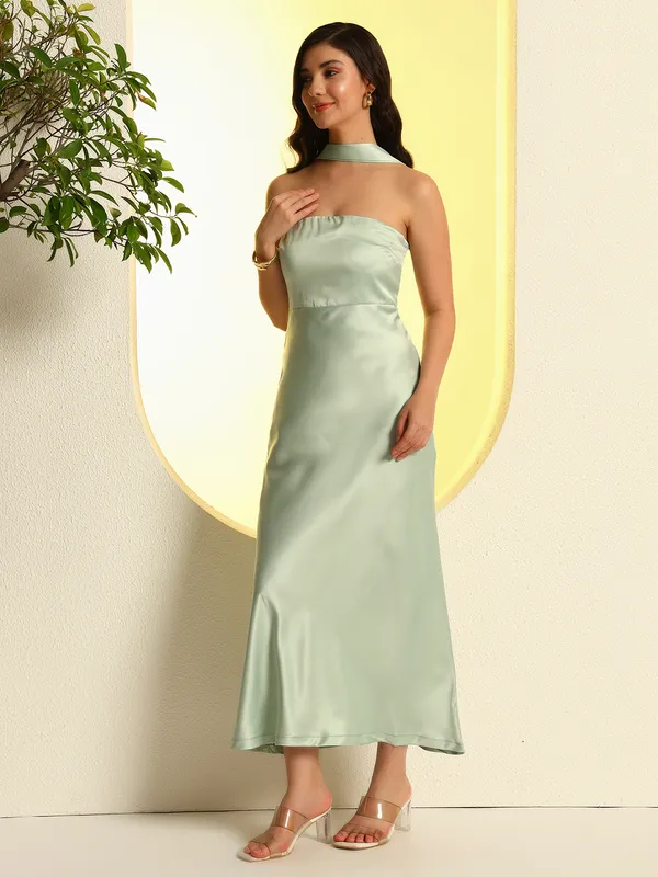 Draped_Satin_Dress_With_Scarf