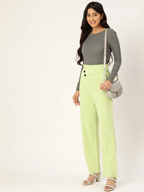 Zastraa_Women_Green_Solid_Smart_High-Rise_Parallel_Trousers
