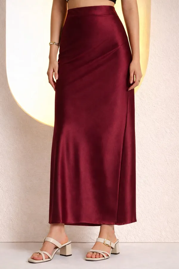 Zastraa_Women_Maroon_Satin_Midi_Flared_Skirt