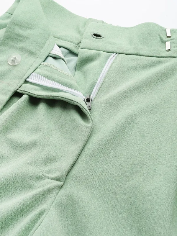 Zastraa_Women_Sea_Green_Smart_Flared_Pleated_Trousers