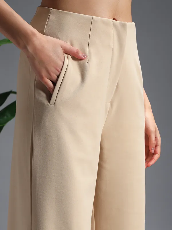 Zastraa_Beige_High_Waist_Culotte_Trouser
