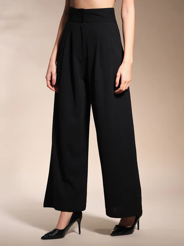 Zastraa_Black_High_Waist_Darted_Korean_Pants