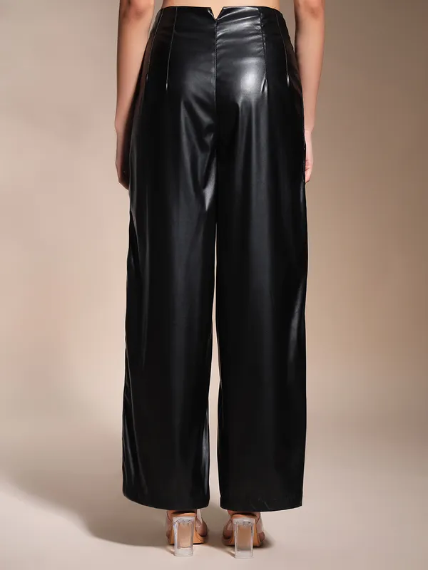 Zastraa_PU_Black_High_Waist_Culotte_Trouser