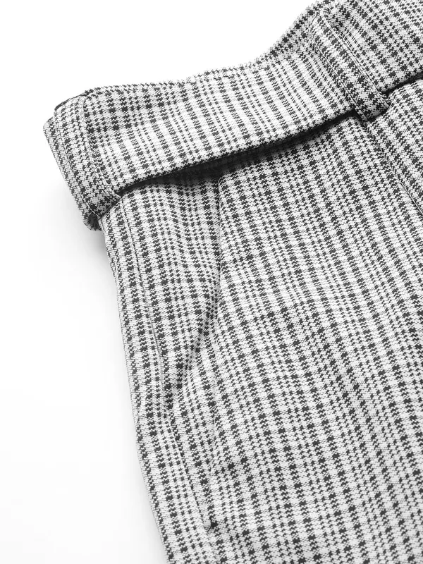 Zastraa_Women_Checked_Smart_Tapered_Fit_High-Rise_Pleated_Trousers