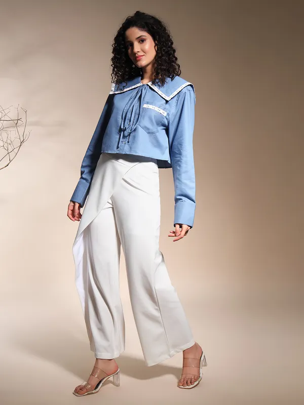 ZASTRAA_WOMEN_BLUE_CROP_PETER_PAN_COLLAR_SHIRT