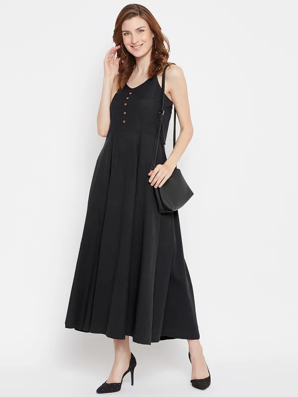 Black_Solid_Cotton_Maxi_Dress