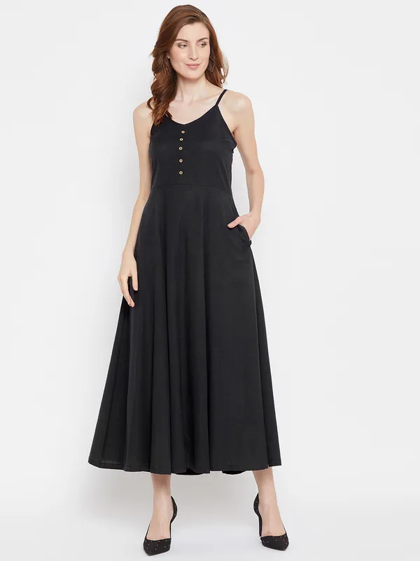 Black_Solid_Cotton_Maxi_Dress