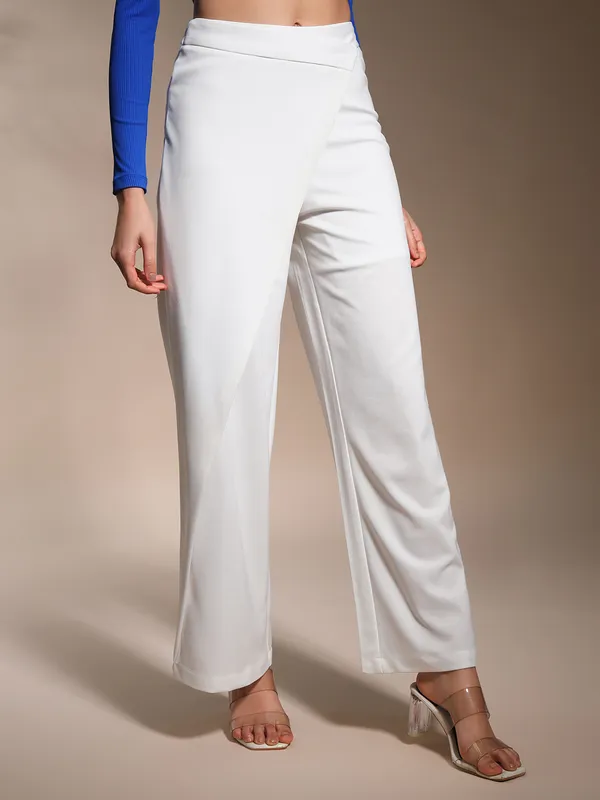 Zastraa_Wrap_Up_Off-White_Wide_Leg_Korean_Pants