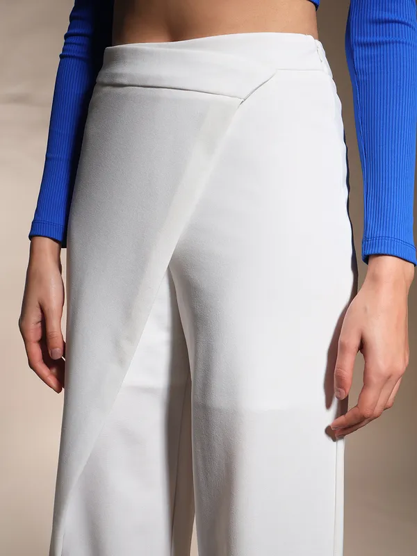 Zastraa_Wrap_Up_Off-White_Wide_Leg_Korean_Pants