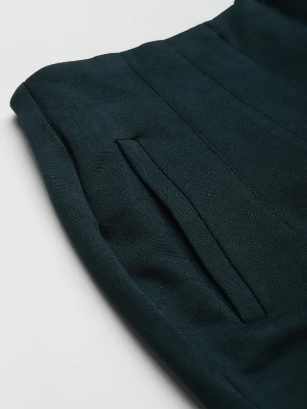 Zastraa_Slim_Fit_Women_Dark_Green_Trousers