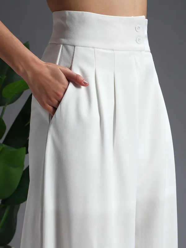 Zastraa_Off-White_High_Waist_Darted_Korean_Pants