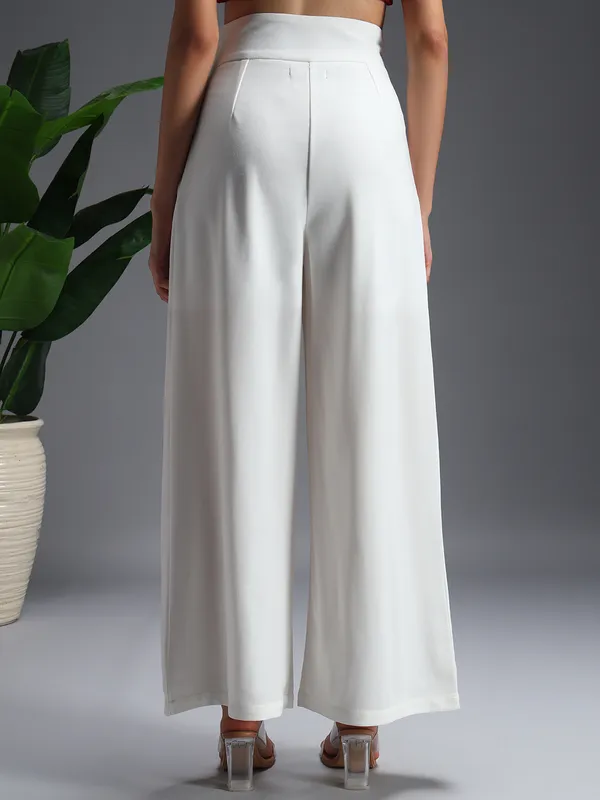Zastraa_Off-White_High_Waist_Darted_Korean_Pants