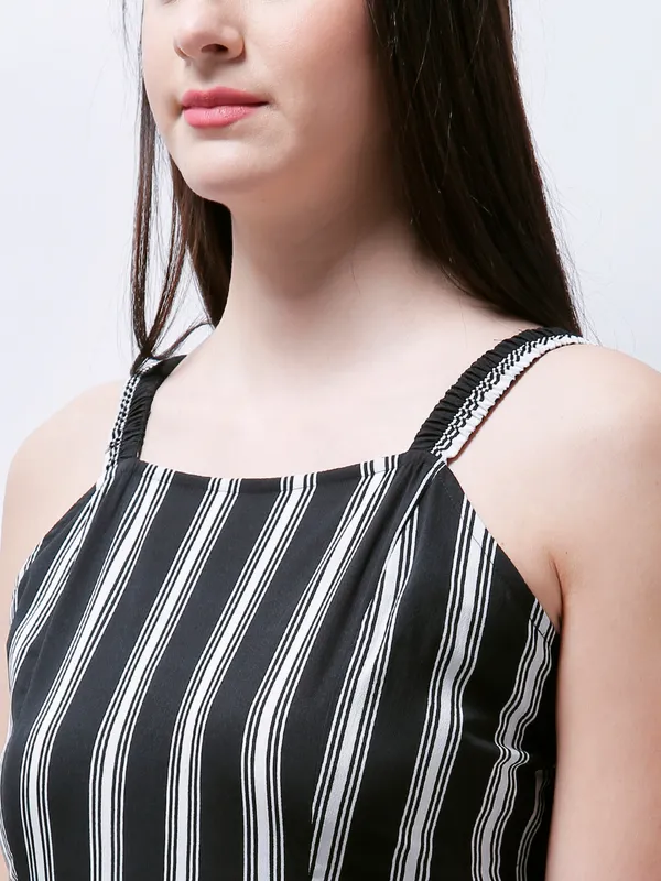 Black_&_White_Vertical_Striped_Jumpsuit